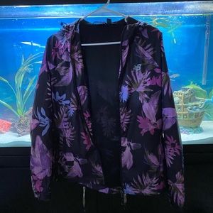 New balance windbreaker